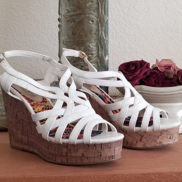 Madden Girl White Strap Wedges WORN ONCE - Picture 2 of 4